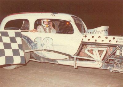 Doug Carlyle Kingston Speedway
Doug Carlyle Kingston Speedway


Photo Credit: speedwaynostalgia.com
