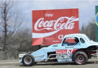 Howard Shaw
Howard Shaw
Keywords: Kingston_Speedway Dirt_track Stock_car Howard_Shaw