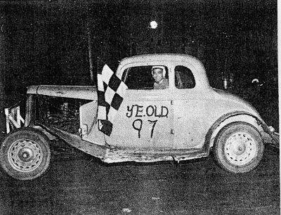 Teddy Hosler
Ted Hosler
Keywords: Ted_Hosler Kingston_Speedway Dirt_Track Stock_Car