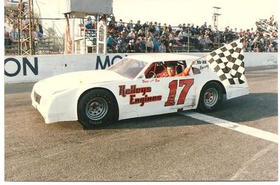 Checker Flag
Keywords: http://www.checkerflagraceway.piczo.com/