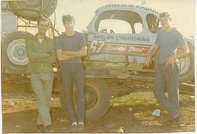 Howard Shaw
Howard Shaw
Keywords: Kingston_Speedway Dirt_track Stock_car Howard_Shaw