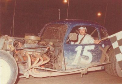 Marcel Lafrance
Marcel Lafrance
Keywords: Kingston_Speedway Dirt_track Stock_car Marcel_Lafrance