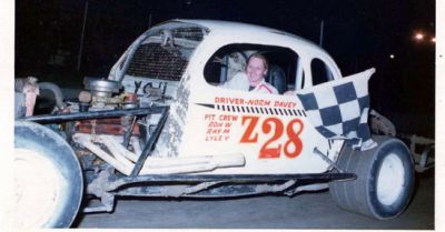 Norm Davey
Norm Davey
Keywords: Kingston_Speedway Dirt_track Stock_car Norm_Davey