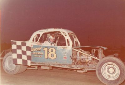 Norm Davey
Norm Davey
Keywords: Kingston_Speedway Dirt_track Stock_car Norm_Davey